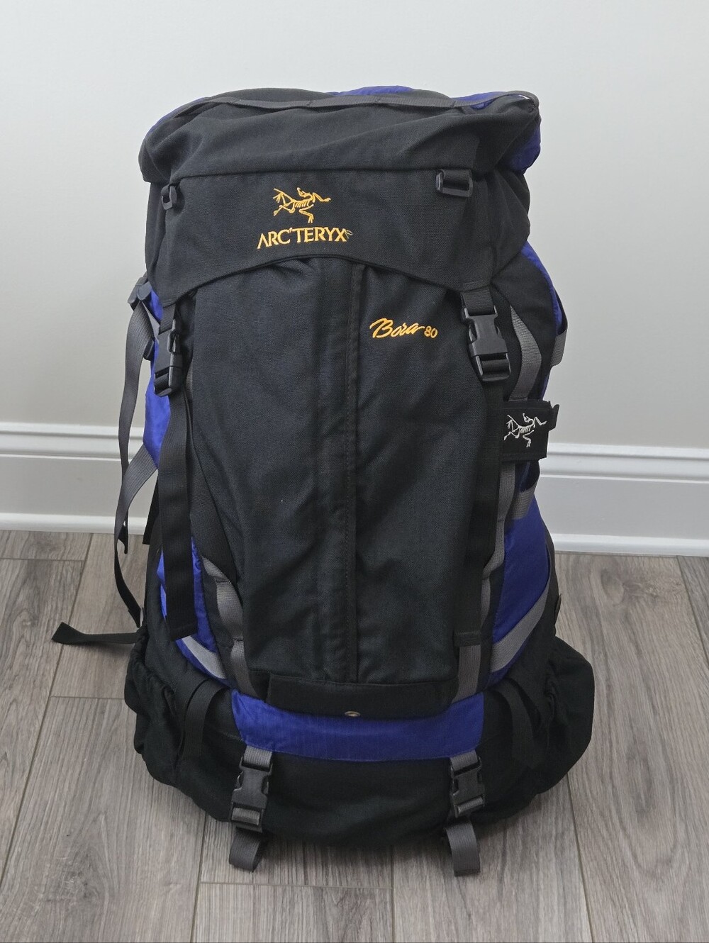 Arc'teryx Bora 80 Backpack Blue Black Hiking Expedition Pack - Great Condition